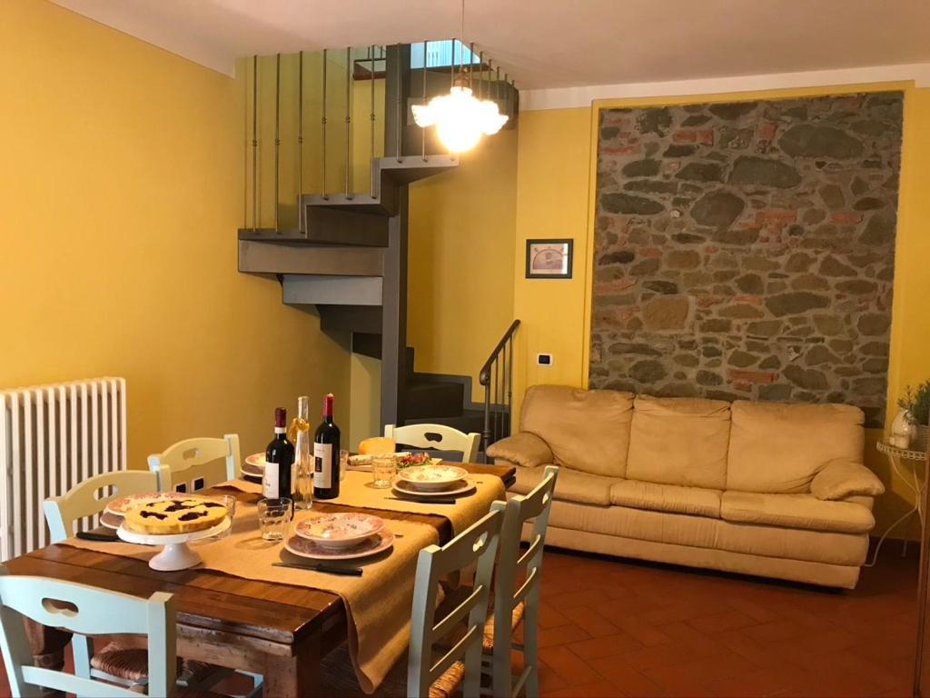 Agriturismo Podere Filicaia San Giovanni Valdarno Exteriör bild